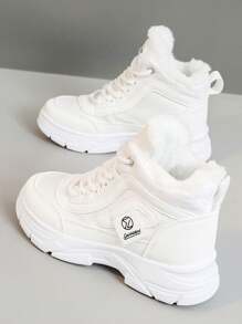 2024 新款冬季大码休闲保暖内衬保暖雪地靴，韩国潮流学生运动休闲女靴 - 白色 - 查看 1