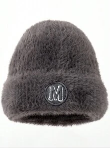 1頂女士冬季針織帽，帶耳暖和刺繡字母圖案，適用於日常穿著和戶外