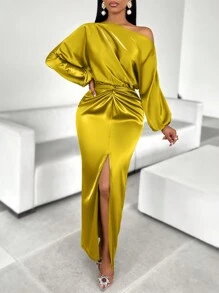 AIJ Amarilo 女士优雅纯色单肩扭结前系带高开衩修身连衣裙，适合春季派对穿着 - 黃色 - 查看 3