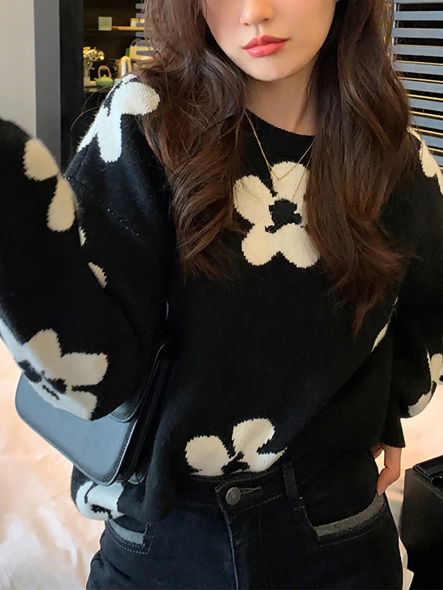 Women's Casual Simple Round Neck Pullover Sweater