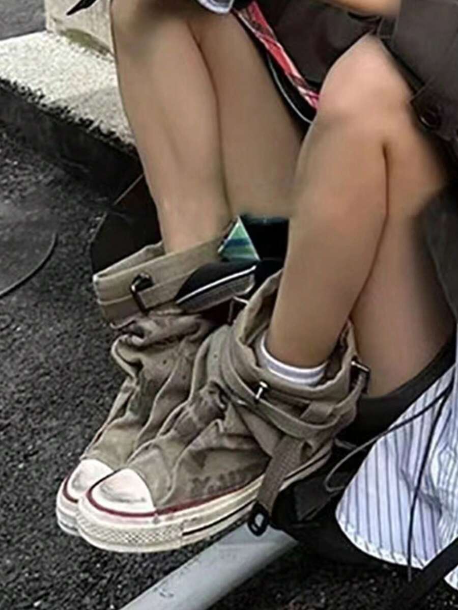 Fashionable Design, Graffiti, Belt Buckle, High -Top Shoes Women, 2024 New Models, Versatile, Sports Shoe Pants, Pile Of Boots