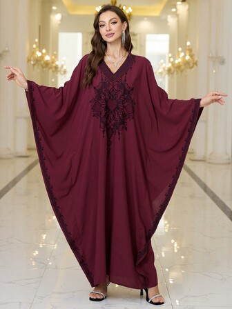 Red Embroidered Arabic Style V-Neck Casual Robe Kaftan Robe For Women