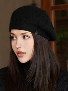 1 Berretto basco di lana soffice per donna, in tinta unita, adatto per l'uso quotidiano in autunno e inverno, lavabile a mano ma non in lavatrice