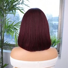 Krótkie Boby Proste Peruki Z Ludzkich Włosów Z Grzywką 99J Burgundowe Peruki Bob W Pełni Wykonane Maszynowo Brazylijskie Włosy Remy Bez Kleju Brak Koronki Długość Ramion Modne Peruki Bob Dla Czarnych/Białych Kobiet