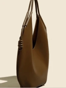 Slouchy Style, Large Capacity, Armpit Tote Bag, Women's New Niche Design For Autumn/Winter, Shoulder Commuter Big Bag, Dark Sweet And Cool Hot Girl Personalized, Motorcycle Style Versatile Four-Season Commuter Women's Bag