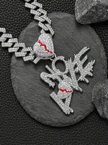 1件畅销心形裂纹“NO LOVE”吊坠，镶满水钻，配链，时尚嘻哈男士礼物