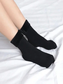 Unisex Winter Warm Socks - Thick Insulation Layer, Moisture-Wicking, Mid-Calf Length, Suitable For Skiing, Snowboarding, Hiking - Solid Color Design, Hand/Machine Washable, Essential Winter Accessory, Warm Gear, Simple & Comfortable Fit - Multicolor - View 7
