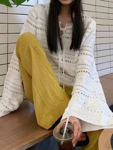 Damen Pullover in Große Größen mit einfarbigem weiten Ärmel, Ausschnitt zum Binden und Hohlmuster, Herbst/Winter