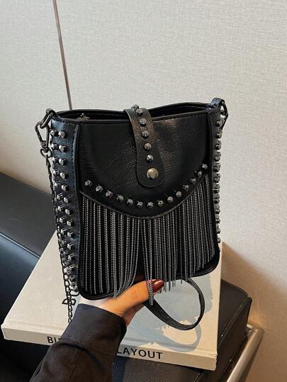 1pc PU European And American Style Tasseled Bag, New Fashion Versatile Heavy Duty Rivet Chain Crossbody Phone Bag, High Quality Retro Sexy Lady Shoulder Bucket Bag, Suitable For Women's Daily Outing And Commuting, Y2k Bag, Bohemia Style Bag For Women, 2000s Fashion Style Bag For Women