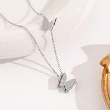 Short Titanium Steel Butterfly Necklace Female Neck Chain Non-Fading Cool Style Ins Temperament Internet Celebrity Simple Accessories - 銀色 - 查看 4