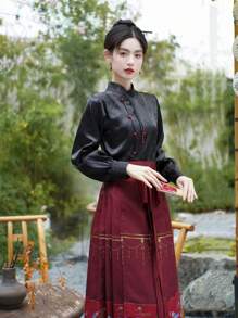 Glamorous Chinese Style Spring Burgundy Gold Woven Vintage Ming Dynasty Horse-Face Skirt Chinese Red For Chinese Wedding, Chinese Newyear, Daily, Street, Commuting, Home And Other Occasions To Wear Costumes Hanfu Bottoms - Burgundy - View 8