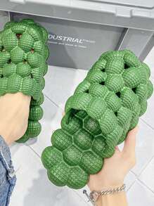 Bubble Slippers, Bubble Skateboard Fun Massage Slippers, Women'S Lychee Anti-Slip Slippers, Anti-Slip SPA Slippers, Soft Pillow Decompression Skateboard, Neutral Style - màu xanh lá - Xem 2