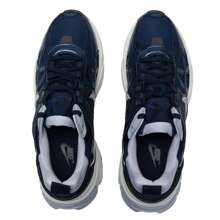 Nike 男士轻便舒适透气网眼低帮休闲鞋，V2K RUN HJ4497-400 - HJ4497-400 - 查看 3