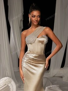 Faeriesty Elegant Asymmetrical Neck Ruched Mermaid Evening Gown With Pearl Decor – Perfect For Weddings, Galas, Red Carpet Events, Anniversary Celebrations, Formal Dinners Party Dress Wedding Guest Dress Evening Dress