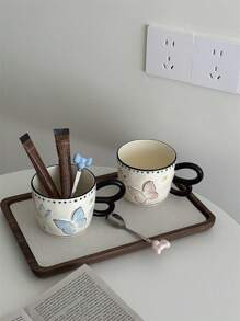 1pc Ins风格手绘梦幻蝴蝶陶瓷杯，双色釉蝴蝶设计拿铁杯，家用下午茶咖啡杯牛奶杯水杯果汁杯礼品杯返校