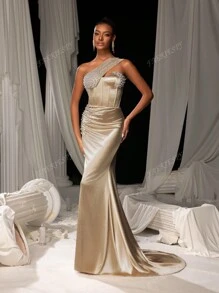 Faeriesty Elegant Asymmetrical Neck Ruched Mermaid Evening Gown With Pearl Decor – Perfect For Weddings, Galas, Red Carpet Events, Anniversary Celebrations, Formal Dinners Party Dress Wedding Guest Dress Evening Dress