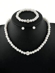 4 件套人造珍珠串珠项链、手链和耳环，优雅的珍珠首饰套装，适合女孩的优雅节日派对礼物 - 白色 - 查看 1