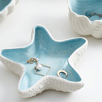 1pc Decorative Ceramic Jewelry Tray, Seashell, Starfish Shaped Trinket Dish, Ceramic Ring & Earring Holder, Ocean Theme Decor Plate For Rings, Earrings, Necklaces, Bracelets, Watches, Keys, Bathroom, Bedroom, Office, Home Decor Best