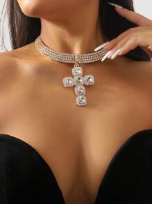1pc Exaggerated Rhinestone Cross Necklace, Stylish And Chic Hiphop Charm Choker Necklace For Women