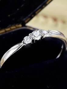 Nhẫn phong cách Bohemian bạc Sterling 925 thanh lịch với 3 viên Cubic Zirconia trắng nhỏ, nhẹ 0,05 Oz, đa năng và độc đáo, quà tặng hoàn hảo cho mẹ hoặc đám cưới - Bạc - Xem 3