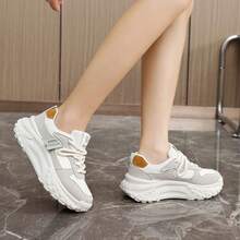 新款白色运动鞋，白色女士跑步鞋，运动鞋，软底，增高，女鞋，女士运动鞋，保暖 - 白色 - 查看 1