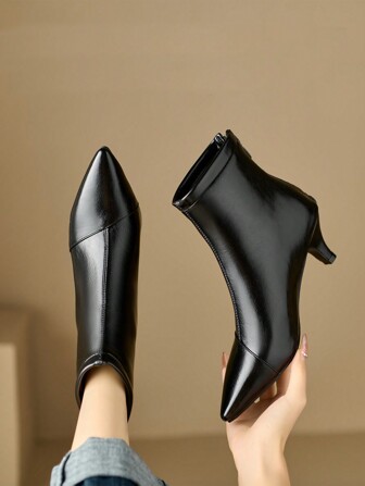 New Fashion Runway Pointed Toe High Heel Short Boots For Women, Gold Color, Zipper Closure, European And American Style, Suitable For Autumn & Winter