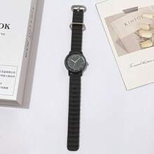 1 Stück Quarz Armbanduhr für Damen mit schwarzem Silikonarmband, modernes, lässiges, minimalistisches, niedliches Design