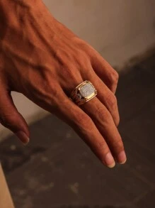 1 Chiếc Nhẫn Đính Đá Cubic Zirconia Thời Trang Đính Kim Cương Giả Nam Với Phong Cách Tuyệt Vời Châu Âu Và Mỹ, Ban Nhạc Đám Cưới Sang Trọng - Vàng - Xem 1