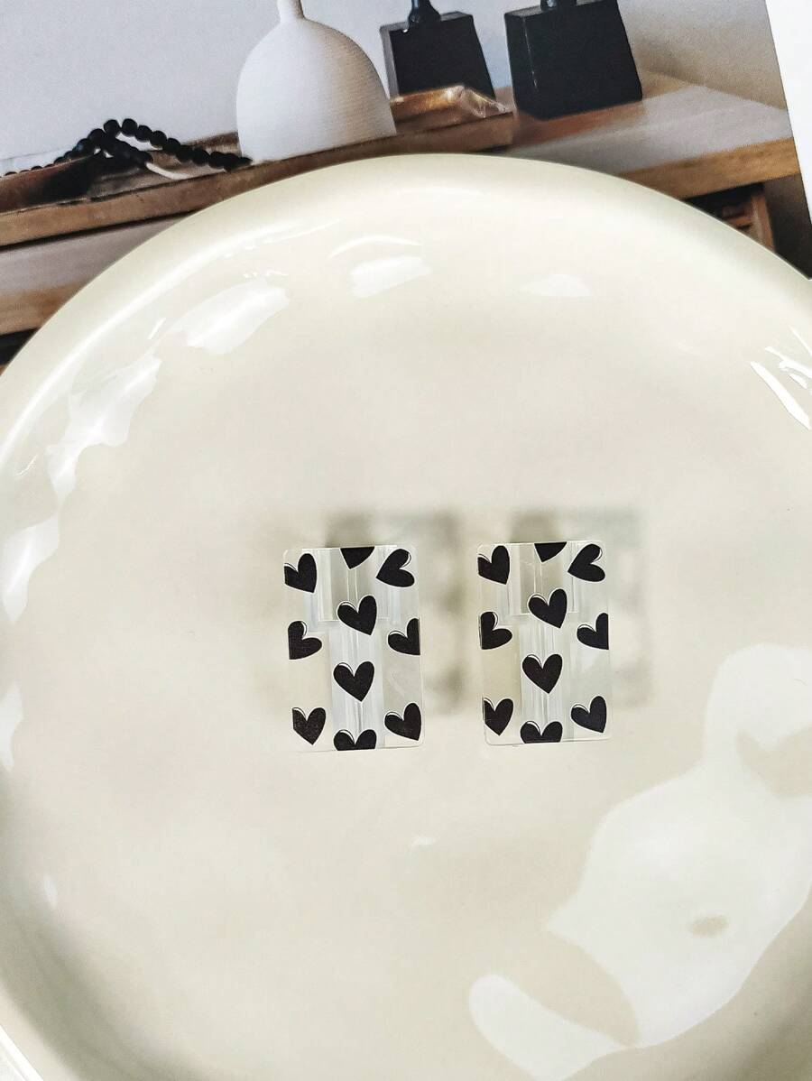 2pcs Heart Outline Print Data Cable Protectors Charger Protector - Black - View 1