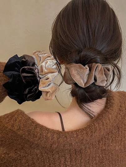 4条装天鹅绒加厚发圈，黑色、米色、棕色，高端优雅简约纯色发饰，适合日常、休闲、派对、通勤、度假等场合，可作发圈、发绳、头饰、马尾辫发饰、弹性发带。