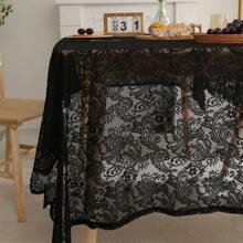 1pc Lace Hollow-Out Tablecloth, Black And White Vintage Classical Tablecover, Rectangular Suitable For Picnics, Festivals, Weddings, Events, Parties, Room Decor