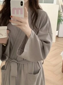 男女通用柔软浴袍，加厚长款，带抽绳和口袋，吸水宽松家居服，情侣家居服，秋冬返校季 - 淺灰色 - 查看 2
