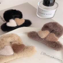 毛绒发夹，优雅蓬松发爪夹，女士小发爪头饰 - 彩色 - 查看 1