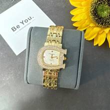 1 Stück Damenuhren 2024 Neuer Luxus Nischenmarken Uhr für Frauen mit sehr attraktivem Zifferblatt, Quarz Armbanduhr, modische Damen Lässig Edelstahl Armband Quarz mit Taglicher Wasserdichtigkeit