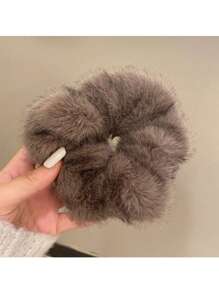 1 Stück eleganter einfarbiger, lässiger Polyester-Kunstpelz Scrunchie, Premium 2024 Herbst/Winter Vintage Retro Haargummi Accessoire, geeignet als Geschenk für Familie und Freunde an Feiertagen, toll für Fotos, Reisen, zum Warmhalten