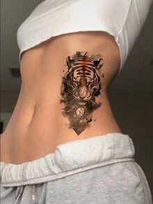 1 张大尺寸人体艺术临时纹身贴纸，男女皆宜，彩色逼真的老虎玫瑰时钟花朵三维图案，防水假纹身，持续 2-5 天，遮盖疤痕，可用于手臂手腕肩膀腿腰颈手胸部大腿手指脚踝，适用于派对、礼物、度假、身体装饰 - 黑色 - 查看 5