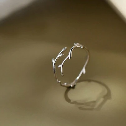 1 件简约鹿角和树枝可调节戒指