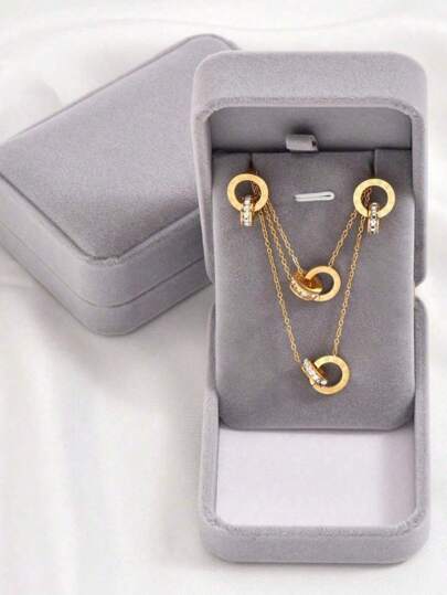 4ST Guldpläterad presentförpackning i rostfritt stål Cubic Zirconia romerska siffror Dubbelcirkeldesign Hänge Halsband Armband Örhängen Set, Enkel & Casual, Lämplig för kvinnor, par, mödrar och viktiga personer på olika festivaler och jubileum Julklappar