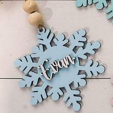 定制圣诞装饰横幅，个性化亚克力，适合任何场合、庆祝活动、家人和朋友聚会、定制设计 - 彩色 - 查看 7