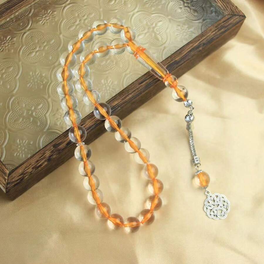 1 件优雅简约加大码 33 件透明边缘亚克力手链，适合女性日常使用