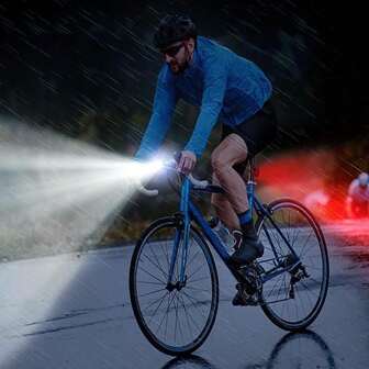 Set di luci per bicicletta USB ricaricabile LED faro anteriore fanale posteriore posteriore lampada per bicicletta ciclismo su strada, montagna, 3 MODALITÀ DI LUCE ANTERIORE.