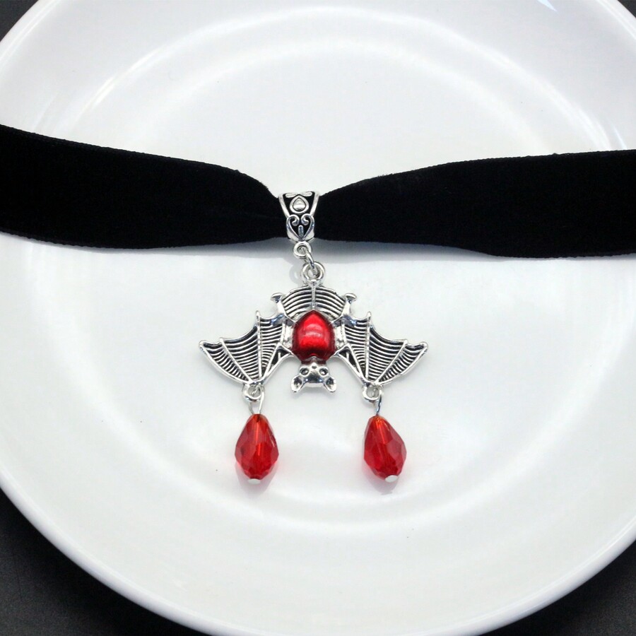 Retro Punk Gothic Vampire Bat Red Crystal Pendant Vintage Upside Down