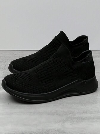 新款女士休闲鞋，舒适运动鞋，透气防尘，袜子式设计，穿着方便，时尚百搭，适合各种场合，全黑色优雅搭配，（男女通用/情侣/女士新品）