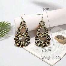 1 对新款夸张豹纹不对称扇形时尚女士耳环 - 扇形 - 查看 4