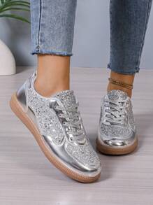 2024 新款女士皮革运动鞋，银色，休闲运动平底鞋 - 銀色 - 查看 1