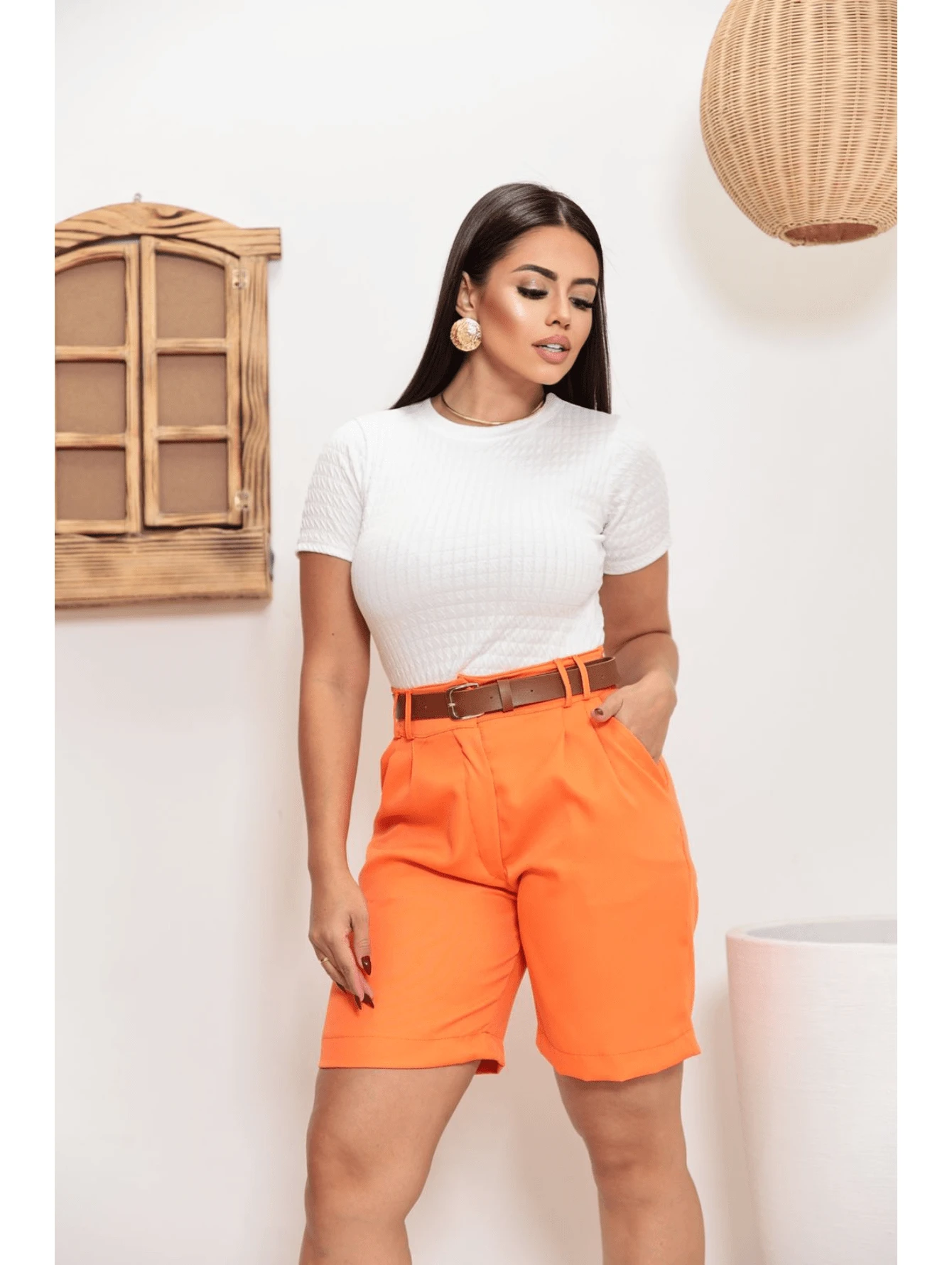 Women's Long Tailored Bermuda Shorts With Leather Belt - trái cam - Xem 1