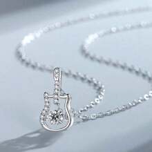 1 件不锈钢精致小吊坠项链，适合日常佩戴，理想的礼物