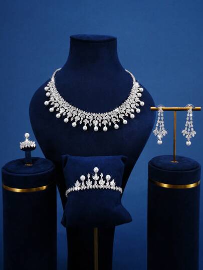 Set di gioielli di lusso da 5 pezzi con perle finte e zirconi cubici, inclusi collana, orecchini, anello e bracciale, adatti per matrimonio, compleanno e outfit per feste di donne