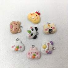 10 piezas de dijes de animales adorables, colgantes de resina adecuados para manualidades de joyería, surtido de osos, gatos, pandas, conejos, pollos de moda hechos a mano, que se pueden usar como aretes, llaveros, pulseras - colores aleatorios