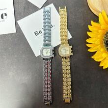 1 Stück Damenuhren 2024 Neuer Luxus Nischenmarken Uhr für Frauen mit sehr attraktivem Zifferblatt, Quarz Armbanduhr, modische Damen Lässig Edelstahl Armband Quarz mit Taglicher Wasserdichtigkeit